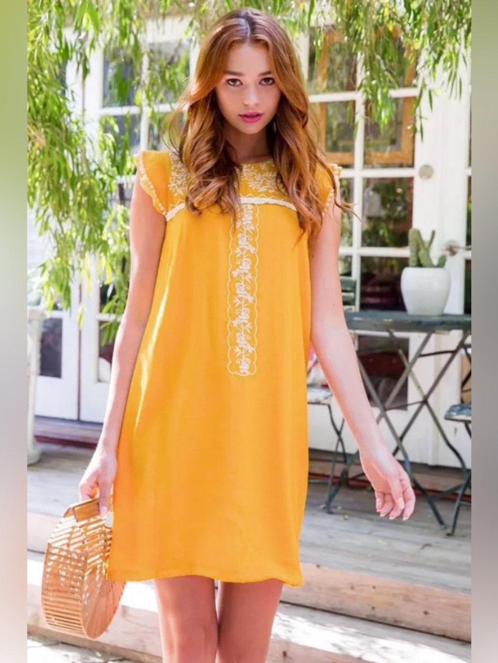 NWT THML Embroidered Shift Dress Size XS